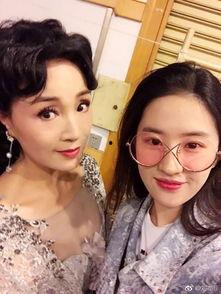 爆料小姨整容视频播放,网友热议美容术的神奇魅力